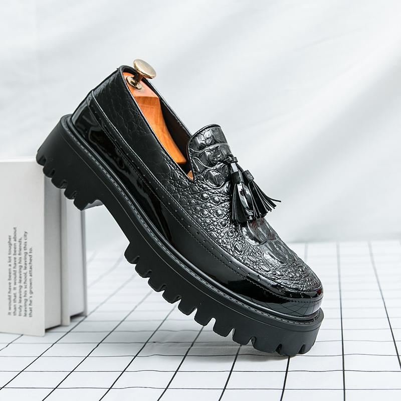 Fashion Retro Men Height-increasing Loafers Men One-foot Lightweight Anti-slip Breathable Travel Mountaineering Leather Shoes Sizes 38-4