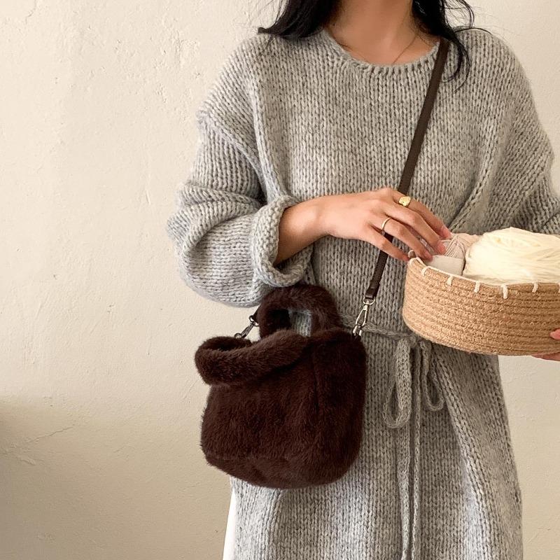 Autumn and Winter New Cute Hair Bag Trend Imitation Mink Hair Messenger Bag Women's Niche Versatile Small Handbag