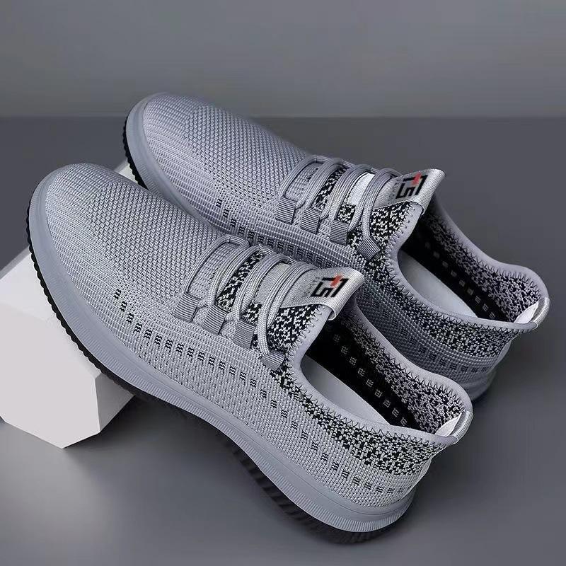 Summer men's shoes fly-woven breathable sports casual shoes soft sole non-slip versatile medium Beijing cloth shoes