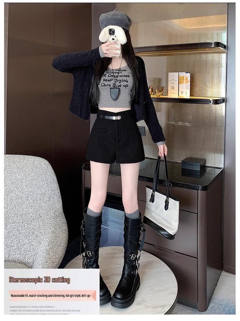 High-Waisted Women's Woolen A-Line Shorts - 2026 Autumn/Winter Collection, Fashionable Wide-Leg Bootcut Style.