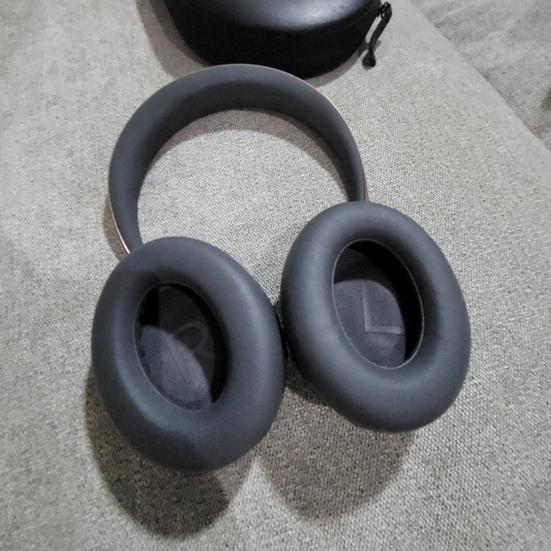 1 Pair Headphone Earpads Solid Color Comfortable Breathable Ear Cushion Fashion Earphone Accessories Soft Sponge Pads Replacement Earmuff Pads for