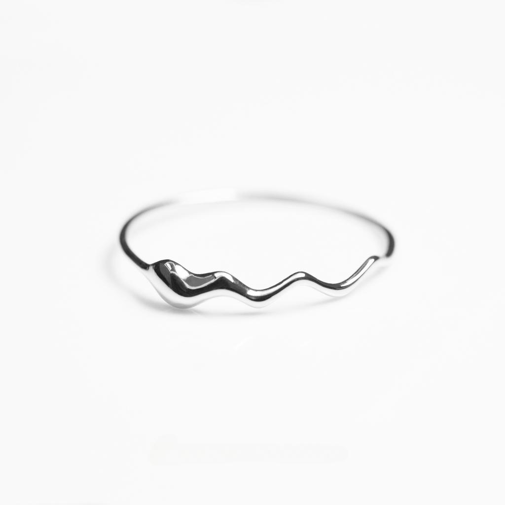 925 Sterling Silver Electroplated 18K Gold Simple Wave Geometric Ring for Women Versatile Temperament Jewelry