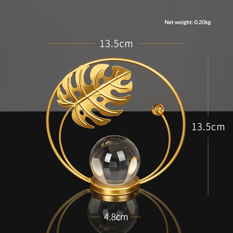 Fine Craftsmanship Leaf Ball Ornaments Non-slip Rust-proof Crystal Ball Table Decoration Vivid Details Artwork