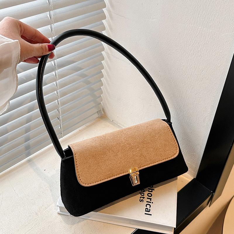 

Ретро простая сумка через плечо 2024 весна новая сумка женская нишевый дизайн сумка под мышкой модная повседневная ручная сумка хаки