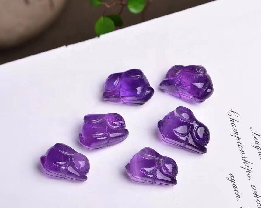 Natural Quartz Healing Crystal Cartoon Animal Figurine Carvings Dark Amethyst Rabbit Bunny for Pendant