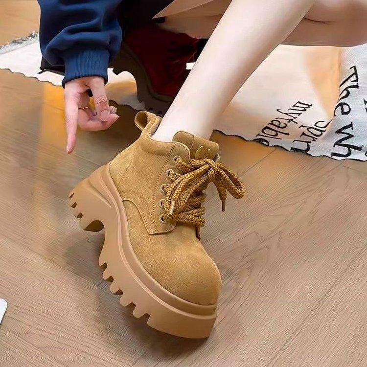 Popular thick heel Martin boots women's 2025 autumn new thick-soled heightening versatile big yellow boots retro lace-up short boots