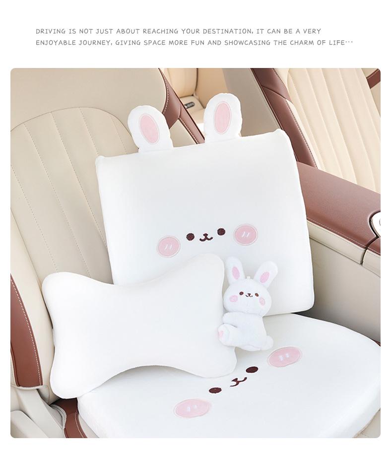 Four Seasons Universal Cartoon Bear Car Seat Cushion - Memory Foam Comfort