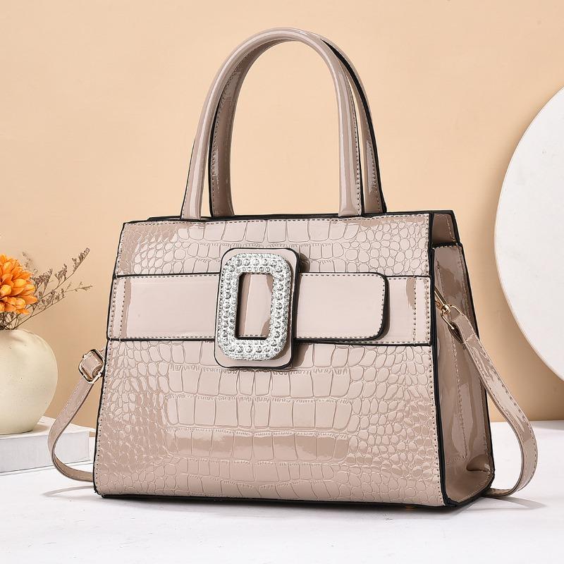 Large Capacity Women's Crossbody Bag High-quality Handbag Commuter Shoulder Bag Trendy Bright Leather Hardness Zipper Closure