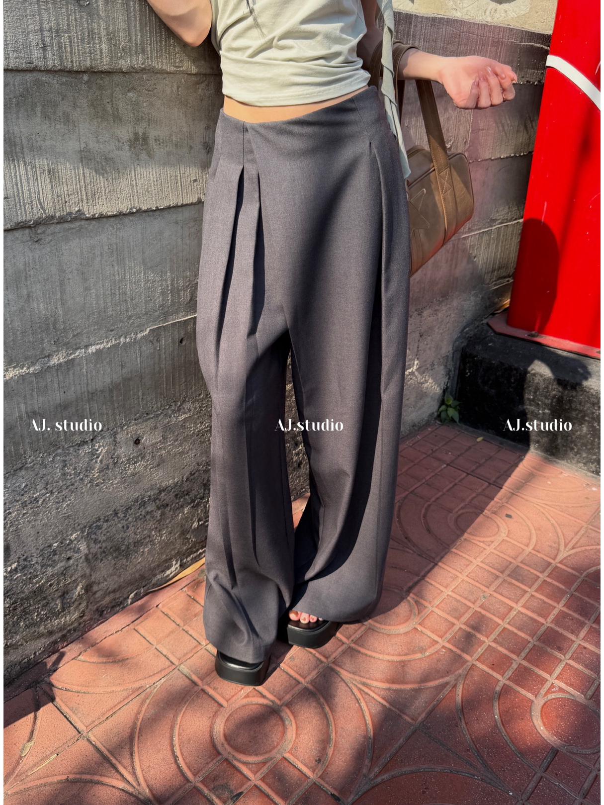 

AJ.STUDIO Minimalist Versatile Wide-Leg Casual Pants X96005 Large темно-сірий