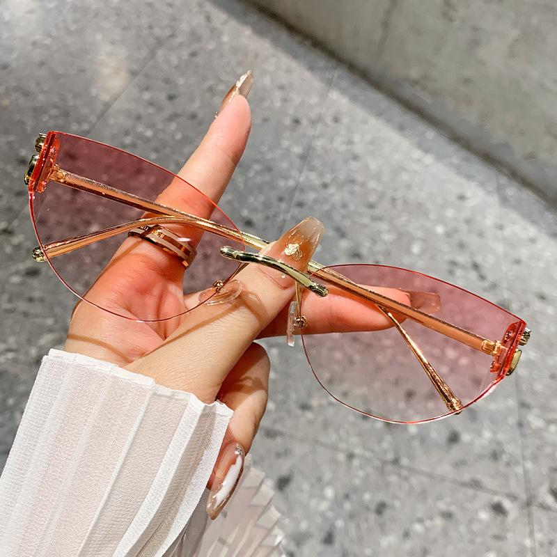 Ocean Piece Sunglasses Frameless Curved Sunglasses Female Leopard Head Glasses