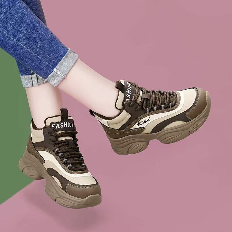 Dad Shoes Women's 2026 Spring and Autumn New Sports Shoes Platform Inner Height Increase Versatile Women's Casual Sports Shoes Single Shoes