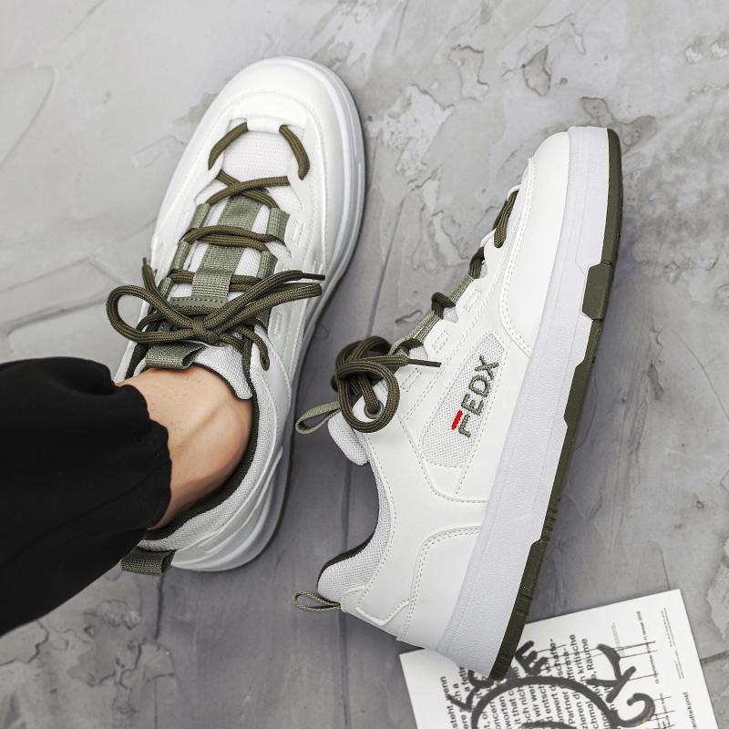 Men's Fashion Casual Low Top Skateboarding Shoes Boys Comfortable Sneakers Male Students Trending Soft Sole Classic Breathable Gym Non-slip