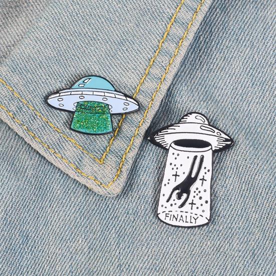 English Letter Finally UFO Badge Alloy Brooch Pin Clothes Jewelry Decor