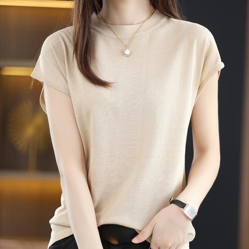 Fashion New Short Sleeve Slim Fit Casual T-shirt Women Summer Tops Round Neck Solid Elegant Knitted T Shirts Woman Simple Loose Ladies Tee 26041