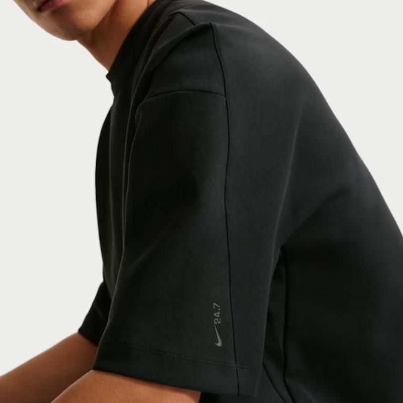 Nike Dri-Fit 24.7 Impossibilmente Morbida Traspirante Vestibilità Larga Manica Corta Asciugatura Rapida T-Shirt Uomo top IF2737-010