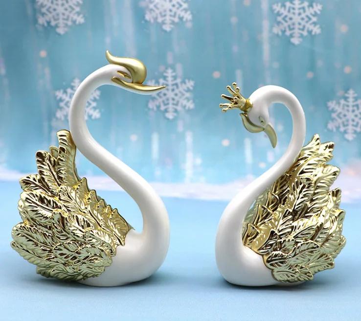 2 Stück/Set Schwan Modell Niedliche Figur Sammlerstücke Niedliche Auto Innendekoration Kuchenaufsatz Deko für Liebes-Thema Dekoration Luxus Heimdeko