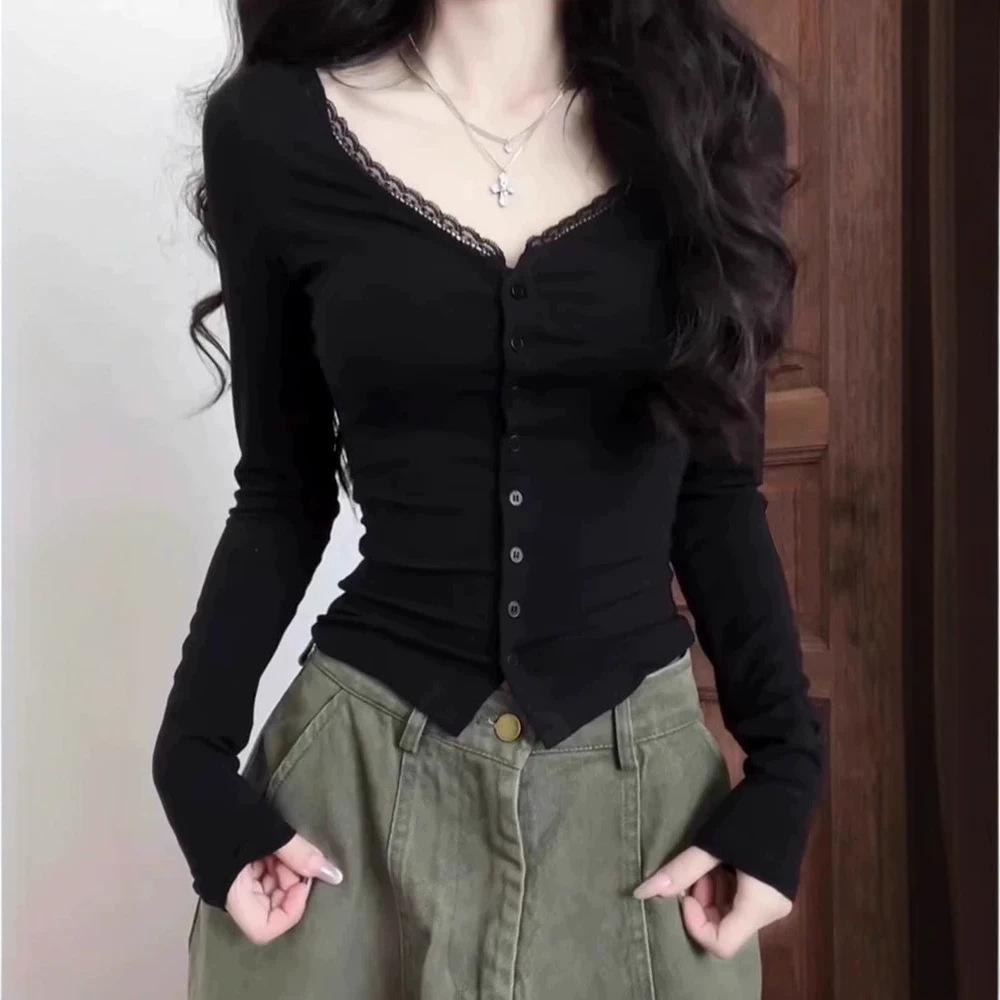 Women's Black V-Neck Long-Sleeve T-Shirt - 2026 Edition, Low-Cut Short Base Layer for a Stylish, Bold Look