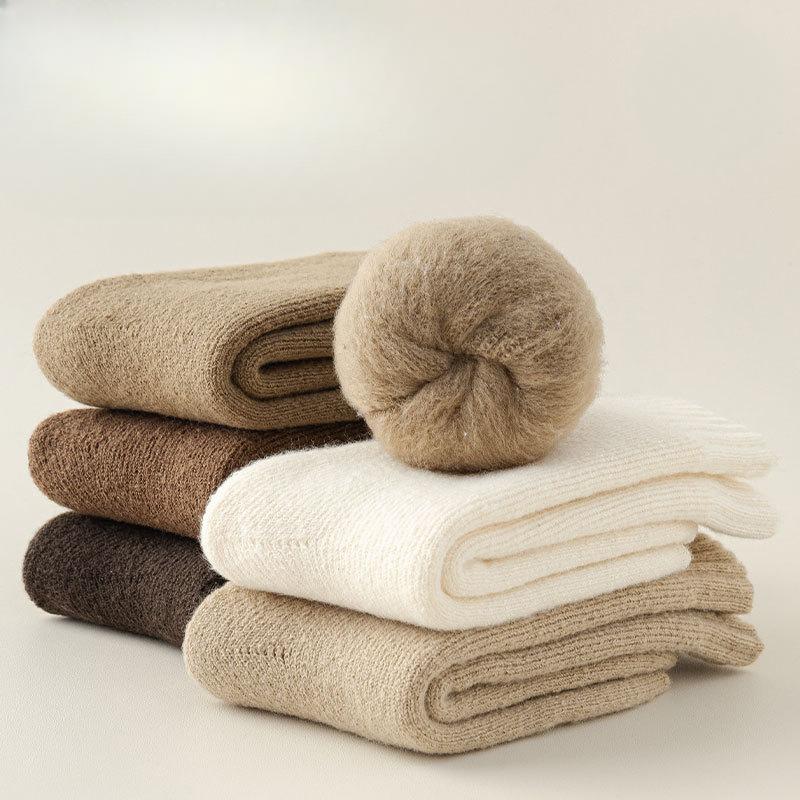 Autumn and Winter Thickened Men's Solid Color Loop Warm Mid-calf Socks, Loose-fitting Socks, Men's Thickened Towel Snow Socks, Floor Socks