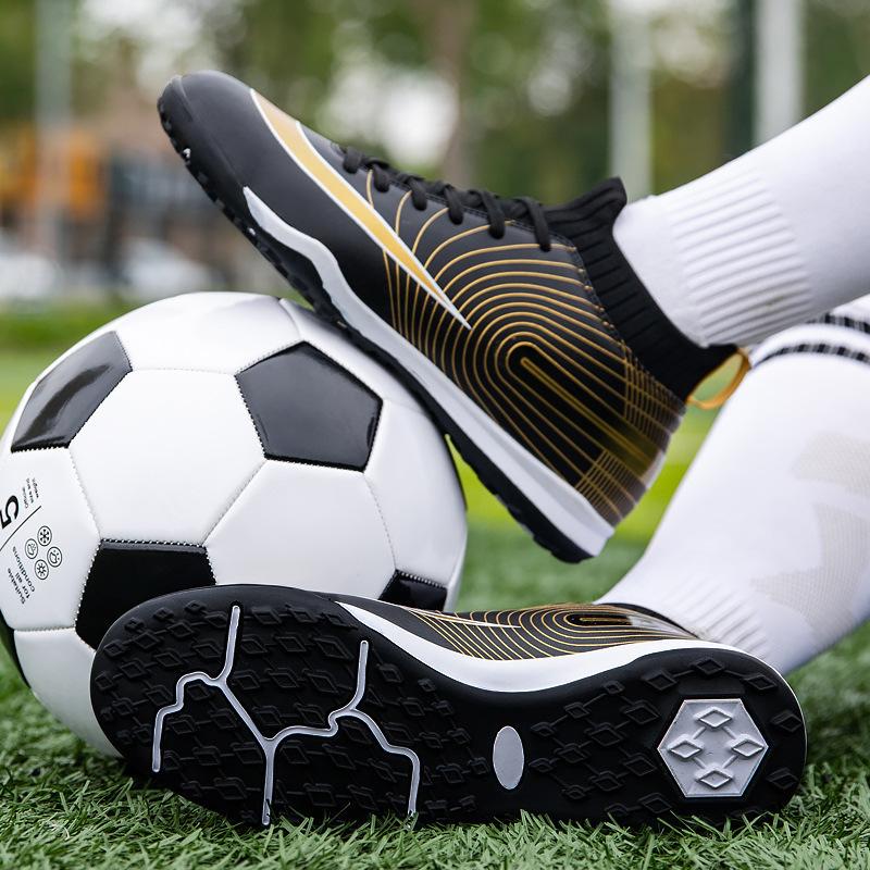 Golden football shoes Men's broken nails Middle school children Primary and secondary school students Adult game Spike sports shoes