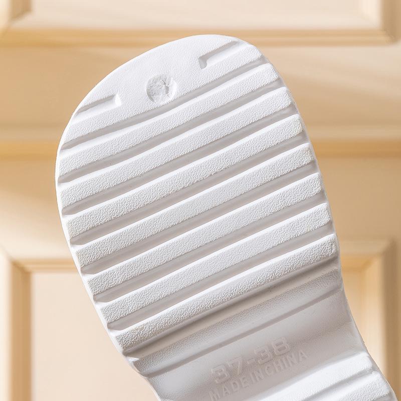 Women's Summer Thick-Soled Lightweight Closed-Toe Outdoor Fashion Shoes