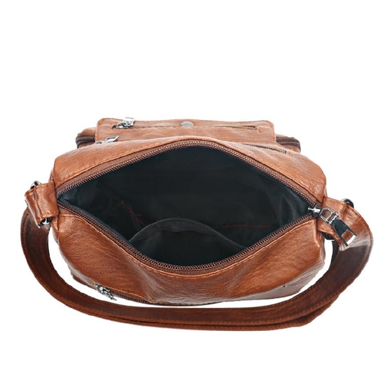 Shoulder Bag with Vintage Charm Practical & Fashionable Bag for Work or School