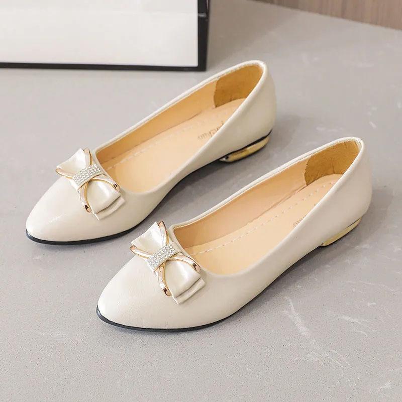 

Женские повседневные туфли с острым носком на одной обуви, низкий каблук, толстый каблук и плоская подошва из мягкой кожи весной и осенью 38 белый