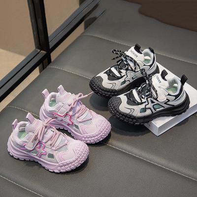 Sandales de sport pour filles été 2025 nouveau sac pour garçons tête creuse maille simple chaussures semelle souple enfants respirant chaussures papa