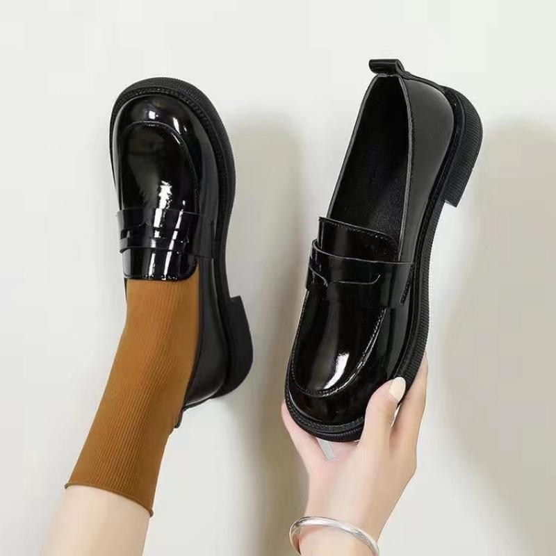 Real Soft Leather British Style Small Leather Shoes Women's 2025 New Lazy One-pedal Loafers Fashion Korean Version Jk Shoes