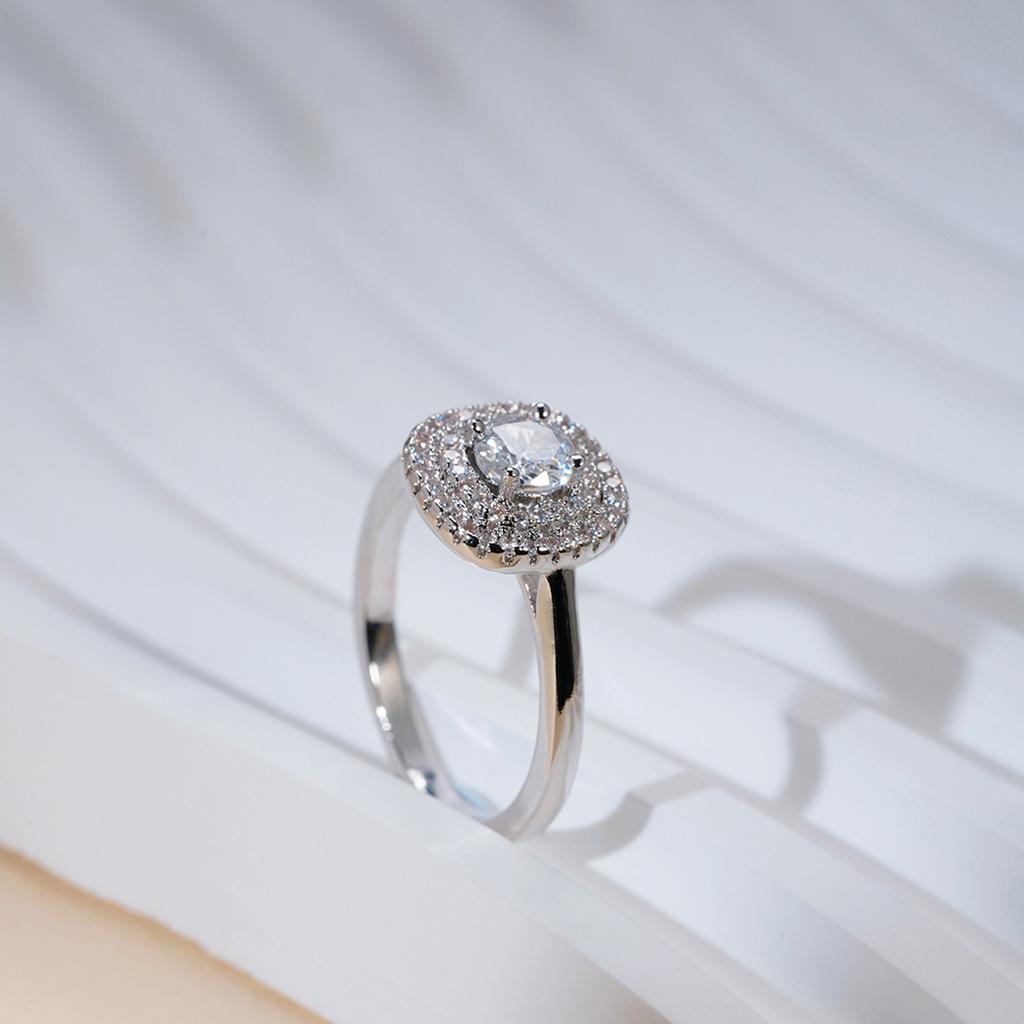 European and American Rings with Micro Set Zircon Silver Rings for Women Platinum Luxury Imitation Diamond Rings