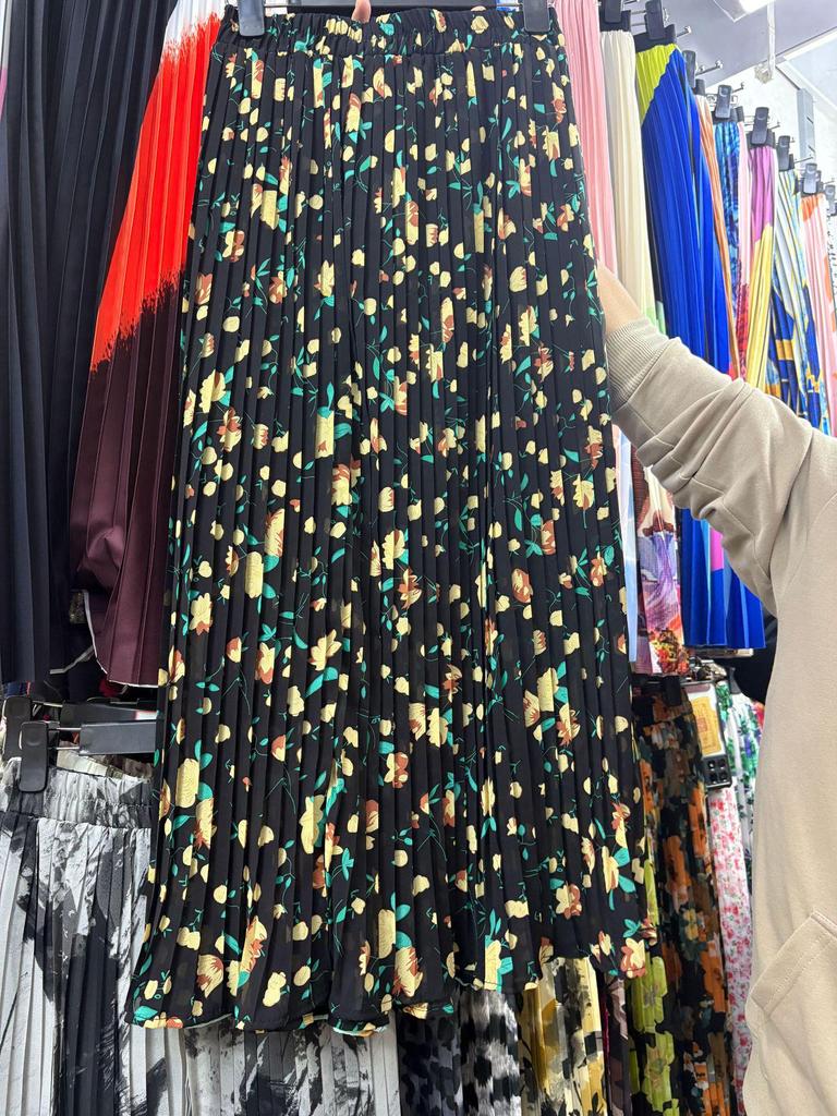 European & American Pleated Print Midi Skirt, Soft Chiffon Fabric, High Waist, Versatile Style