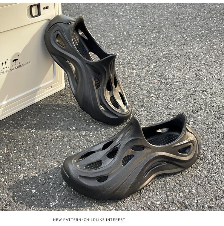 Men Slippers Fashion Outdoor Non Slip Soft Sandals Women Breathable Casual Beach Shoes Light and Comfortable Slides