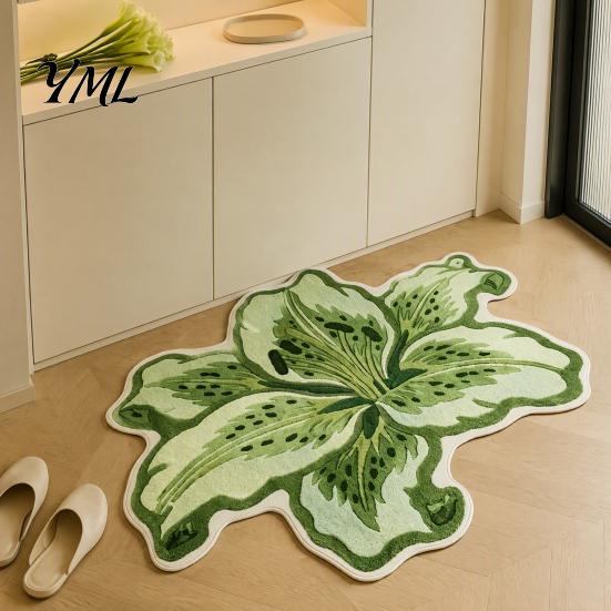 Absorbent Floor Mat for Entrance Lily Shape Mat, Velvet Rug Bathroom And Entrance, Non-slip Decorative Soft Accessory Flower Bedroom Dressing