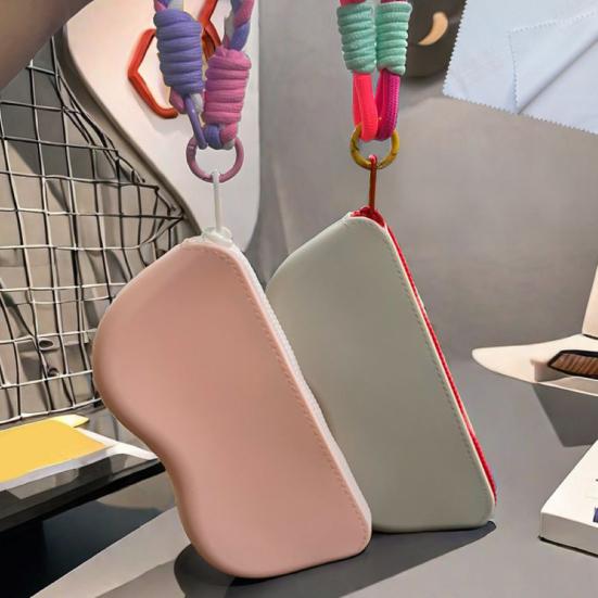Silicone Glasses Bag Portable Protective Glasses Case Scratch-Resistant Eyeglasses Pouch Hanging Protective Cover with Lanyard