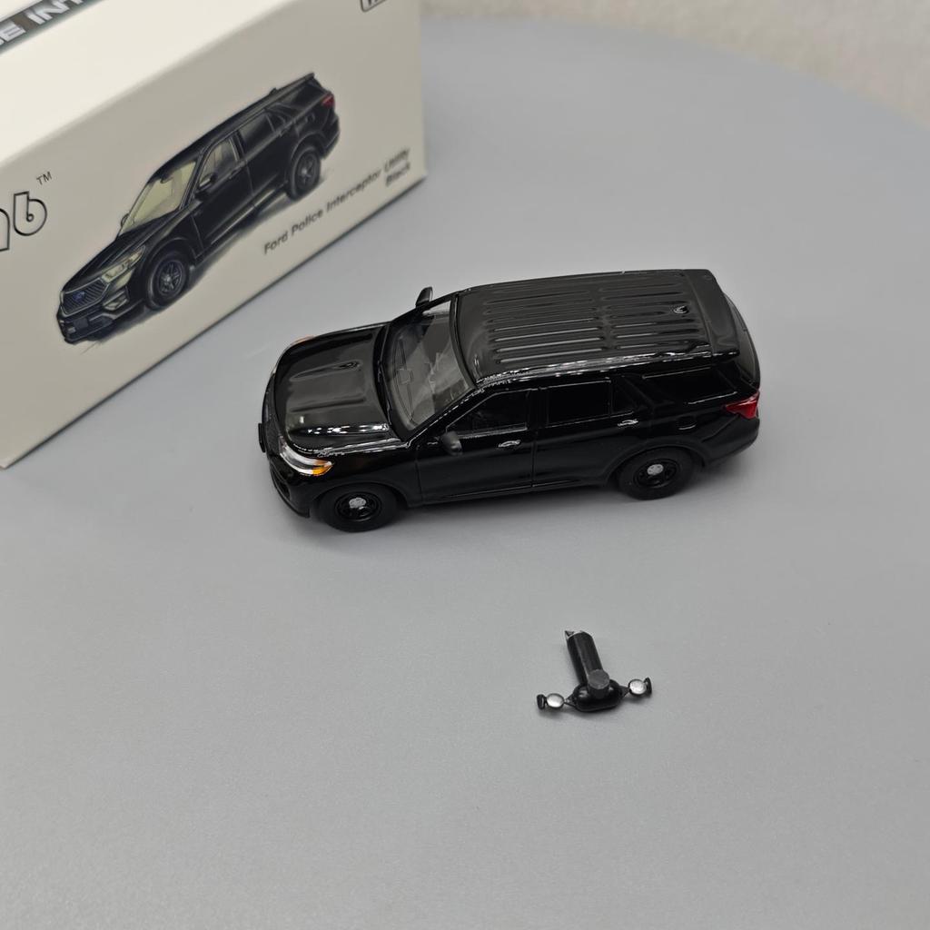 1:64 Explorer SUV Simulation Alloy Mini Car Model Hobby of Collecting Toys Gifts