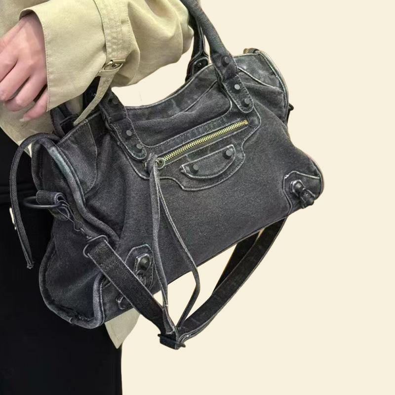26 Nuova Borsa da Moto Rivettata da Città Stile Neutro Retrò Borsa a Mano in Denim Lavato a Tracolla