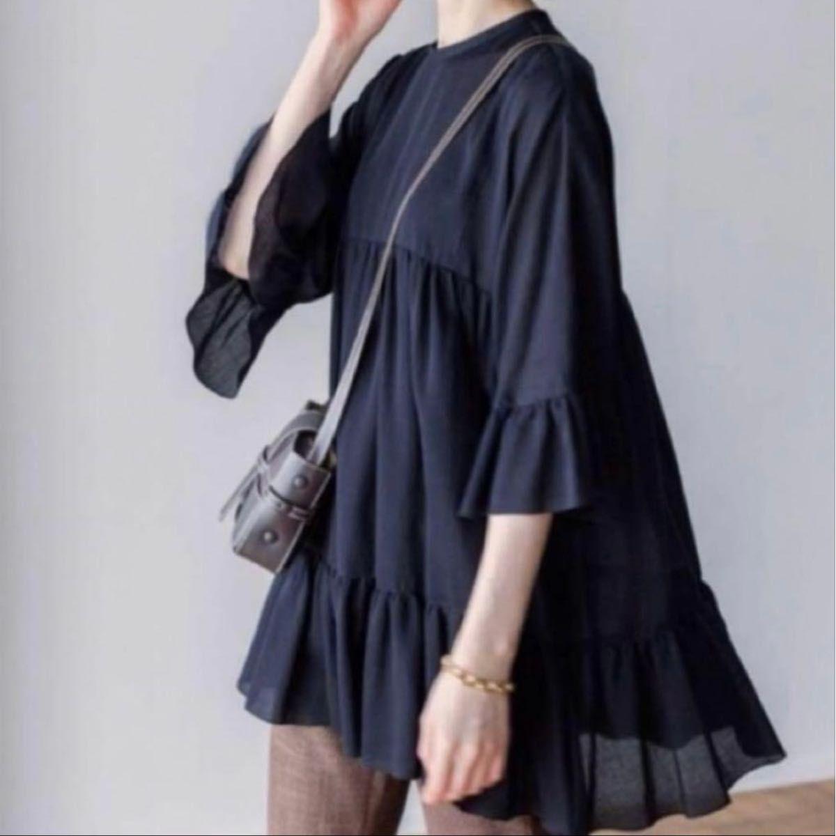 IENA Ruffle Tiered Blouse Navy 3/4 Sleeves