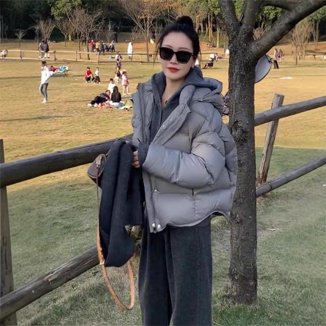 

Women s 2024 Winter Thick High-End Hooded Puffer Jacket Large червоний