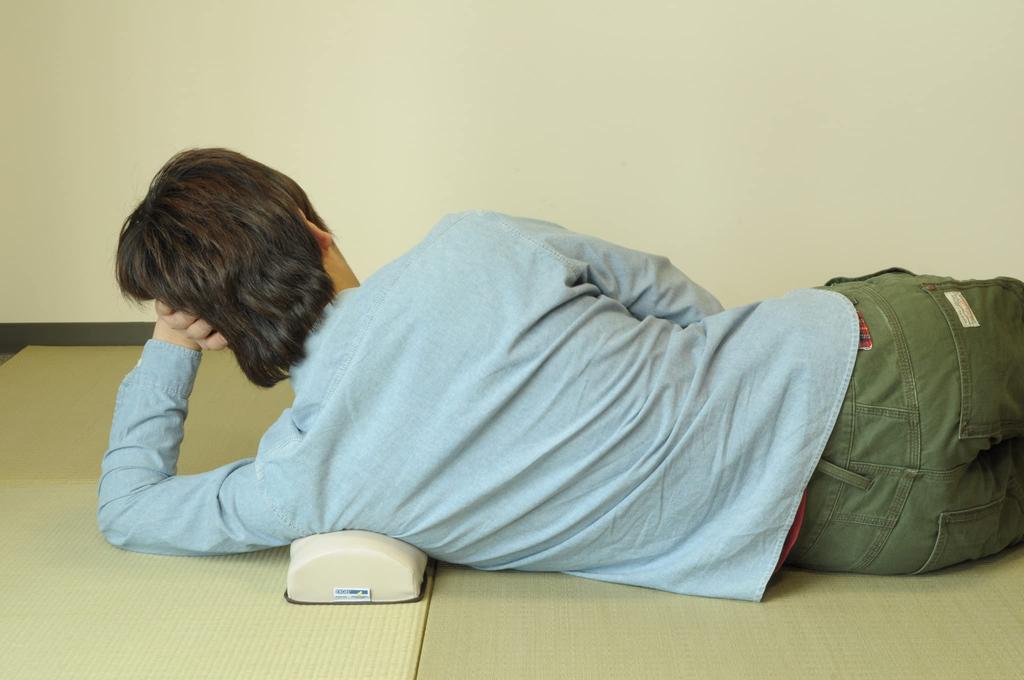 EXGEL Shaved Pillow Beige W300 x D140 x H70 Size (mm), Weight Approx. 0.9kg