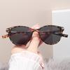 Korean Style Retro Round Metal Studs Sunglasses for Women - Trendy Beach Glasses with Natural Slimming Look