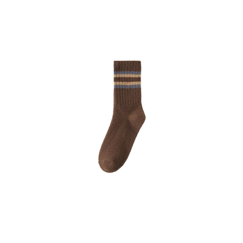 Men's Thick and Warm Mid-calf Socks for Autumn and Winter, Simple and Versatile Sports Socks with Two-bar Color Matching