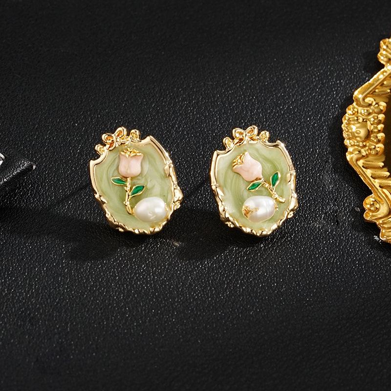 Francuskie Kolczyki Sztyfty z Kwiatami z Kroplami Oleju dla Kobiet Eleganckie Kolczyki z Imitacji Perły Koreańskie Akcesoria Mody Biżuteria Prezenty