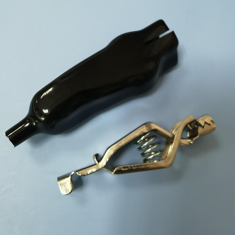 

20A в оболонці Крокодил Алігатор Затискачі Затискачі акумулятора червоні чорні Електричні DIY Тестові проводи для перемичного кабелю Roach чорний