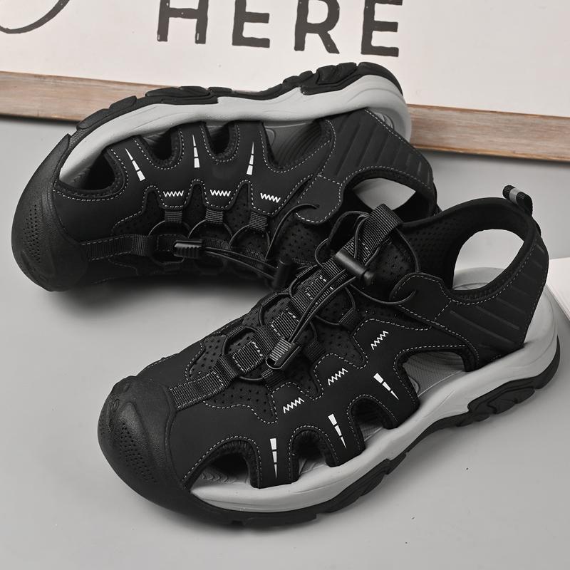 Fashion New Arrival Men Sandals Handmade Leather Beach Flats Breathable Male Summer Shoes Non-Slip Wading Aqua Shoes Versatile Sandals