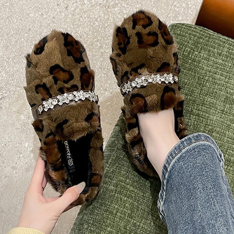 Fashion Fur Women Cotton Shoes Leopard Flats Short Plush Fashion Boots Winter Warm Loafer Shoes 2025 Cozy Dress Casual Chaussure Femme