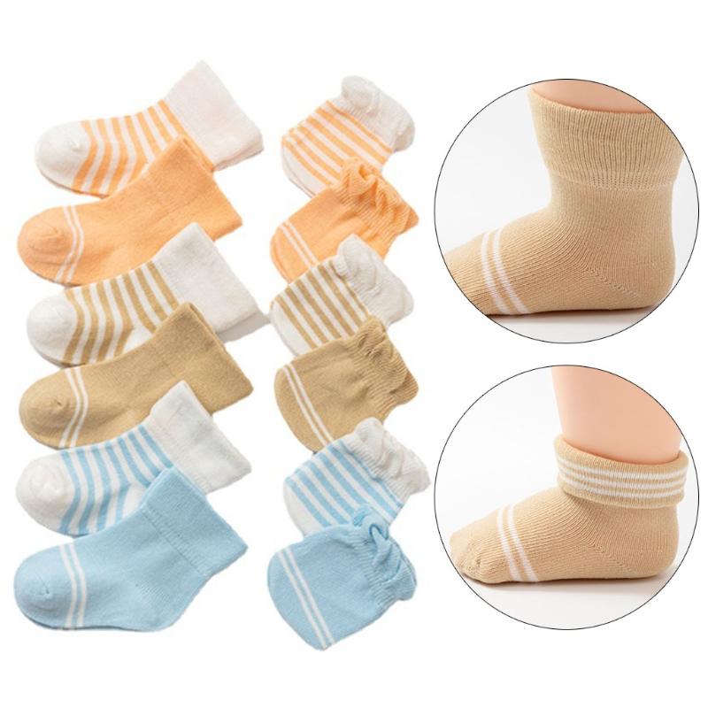 4 Pairs/Set Baby Gloves Socks Bundle 0-3 Months Anti Scratch Soft Mittens Newborn Set Elastic Stockings for Baby Gift