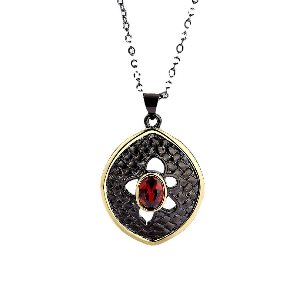 

Ювелирные изделия Винтаж Женский кулон Ожерелье Полый свитер Цепи Чокер Италия Ювелирный подарок