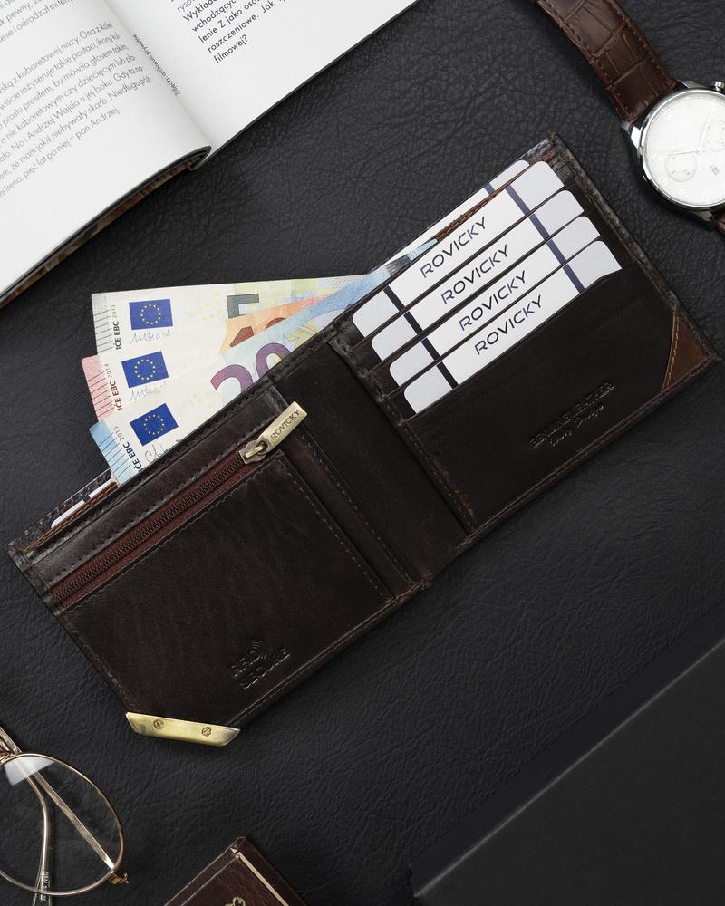 Men's horizontal wallet with gold accent, natural grain leather - Rovicky