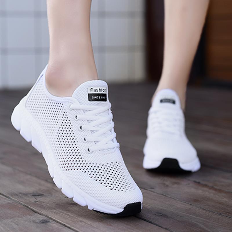 Fashion White Mesh Shoes Woman Summer Breathable Flat Sneakers Sports Tennis Shoes for Women Casual Lightweight Running Shoes Ladies