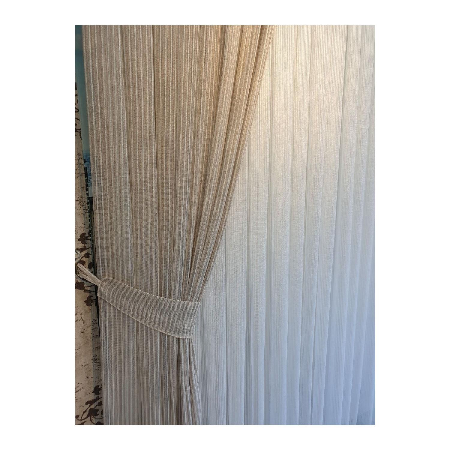 

Luxury Mink Tulle Backdrop Curtain Single Wing Close Pleated 75 x 260 ваниль