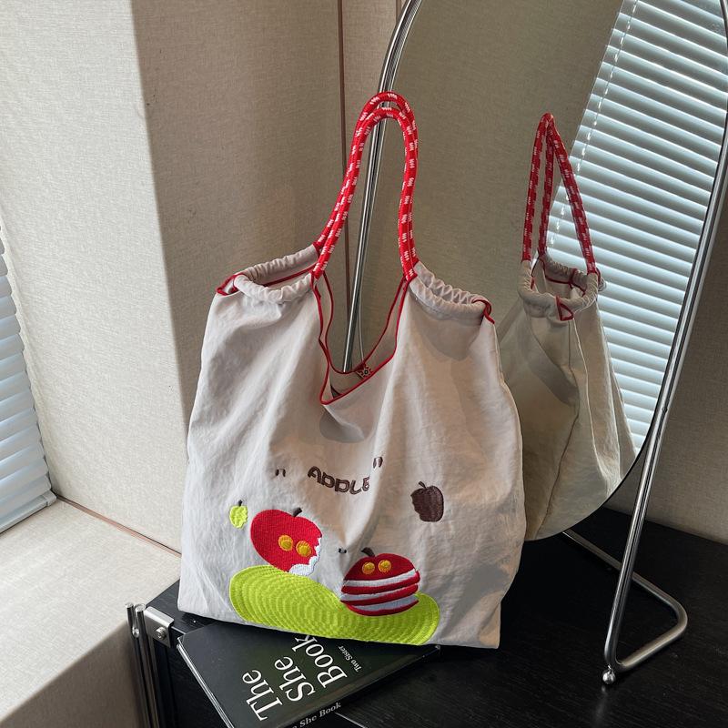 Niche Environmentally Friendly Embroidery Bag Shopping Bag Portable Shoulder Commuter Bag Lazy Bag Versatile Large-capacity Tote Bag